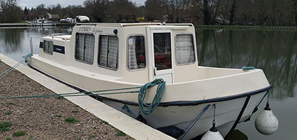 Renaud 8000 - Anjouan